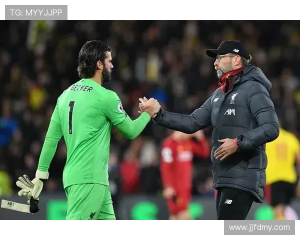 阿利松发型演变记录与其职业生涯发展相辅相成，展现成长轨迹