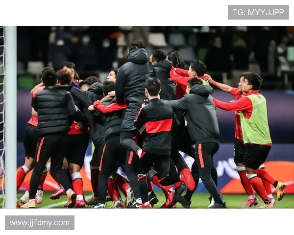 上海申花替补深度疑问，在主力框架固定情况下，对赛季漫长征程与多线作战构成潜在考验