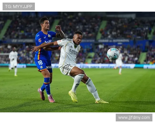 皇马防线频频崩盘问题，正对球队关键阶段的稳定性与争冠走势形成严峻考验