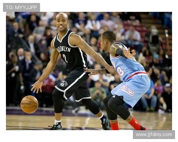 克里斯·保利利用挡拆组织带动快攻提升球队进攻效率明显